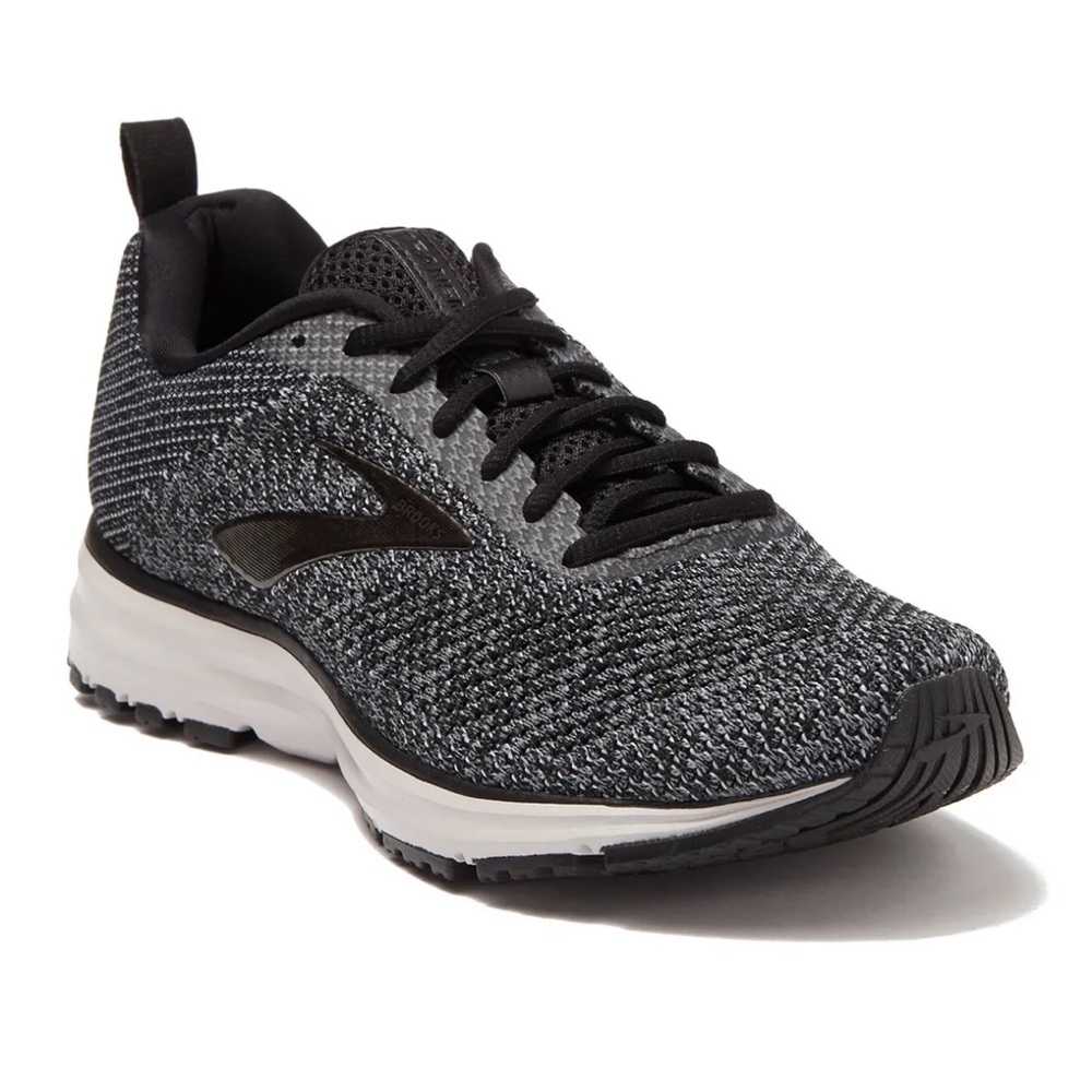 BROOKS Trasmit 2 Men’s Black and Gray Knit Sneakers size 9